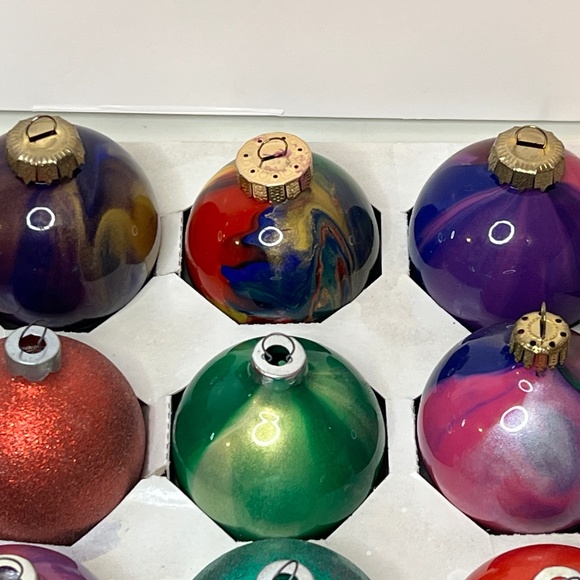 Vintage Swirl Multicolour Tie Dye Christmas Ornaments Made In U.S.A - Picture 7 of 16